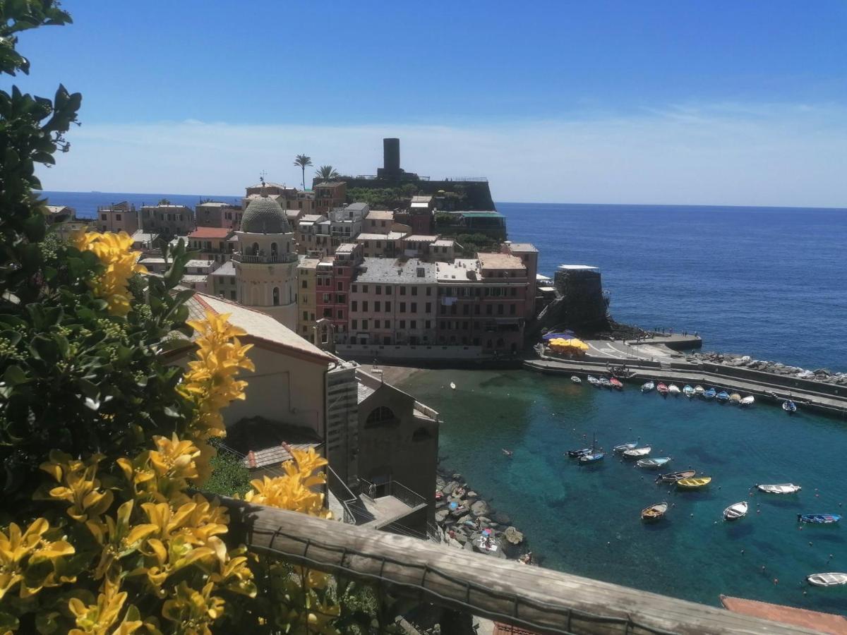 Oasi Hotel Levanto Esterno foto