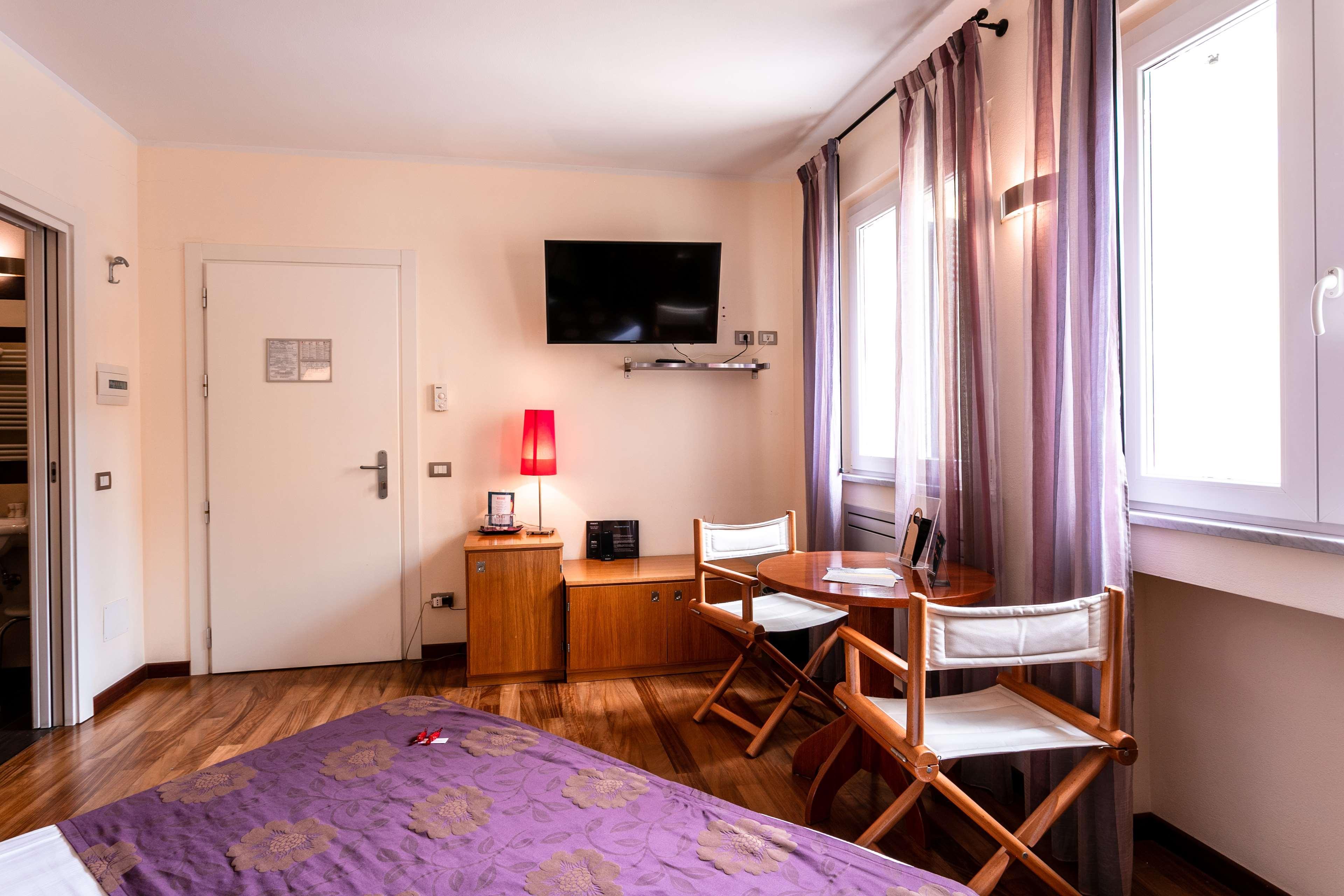 Oasi Hotel Levanto Esterno foto