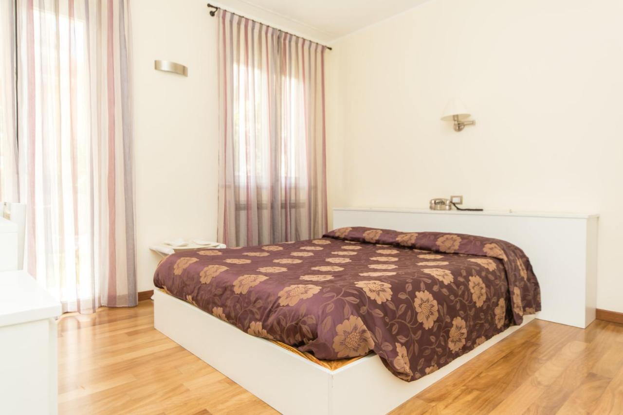 Oasi Hotel Levanto Camera foto